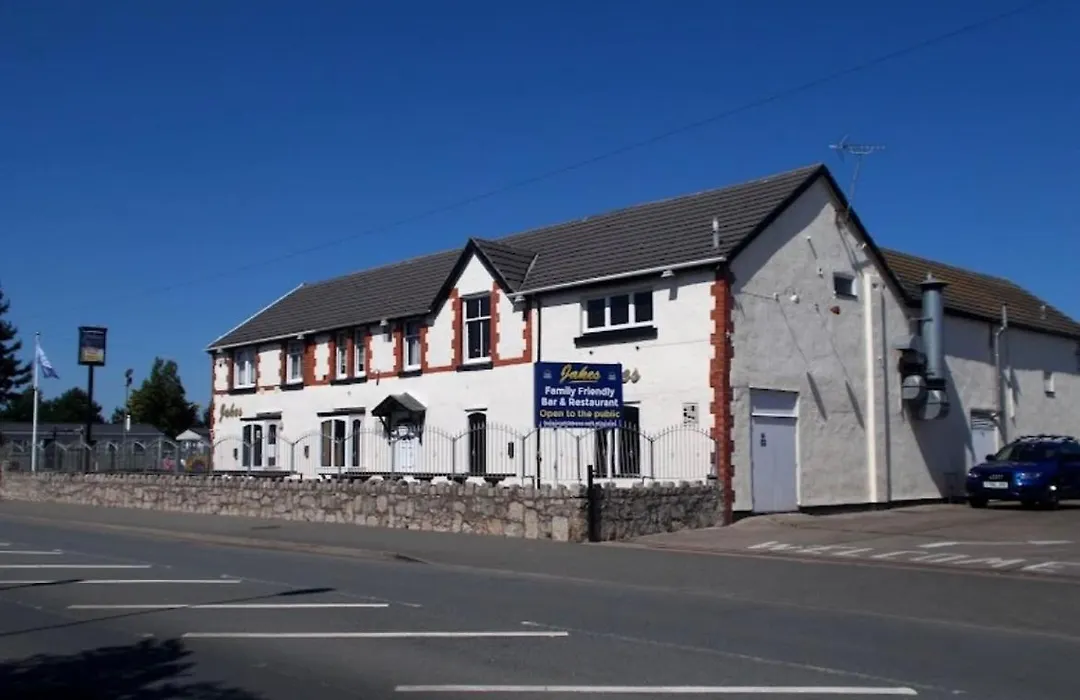 Evans Whitehouse Caravan Towyn-1