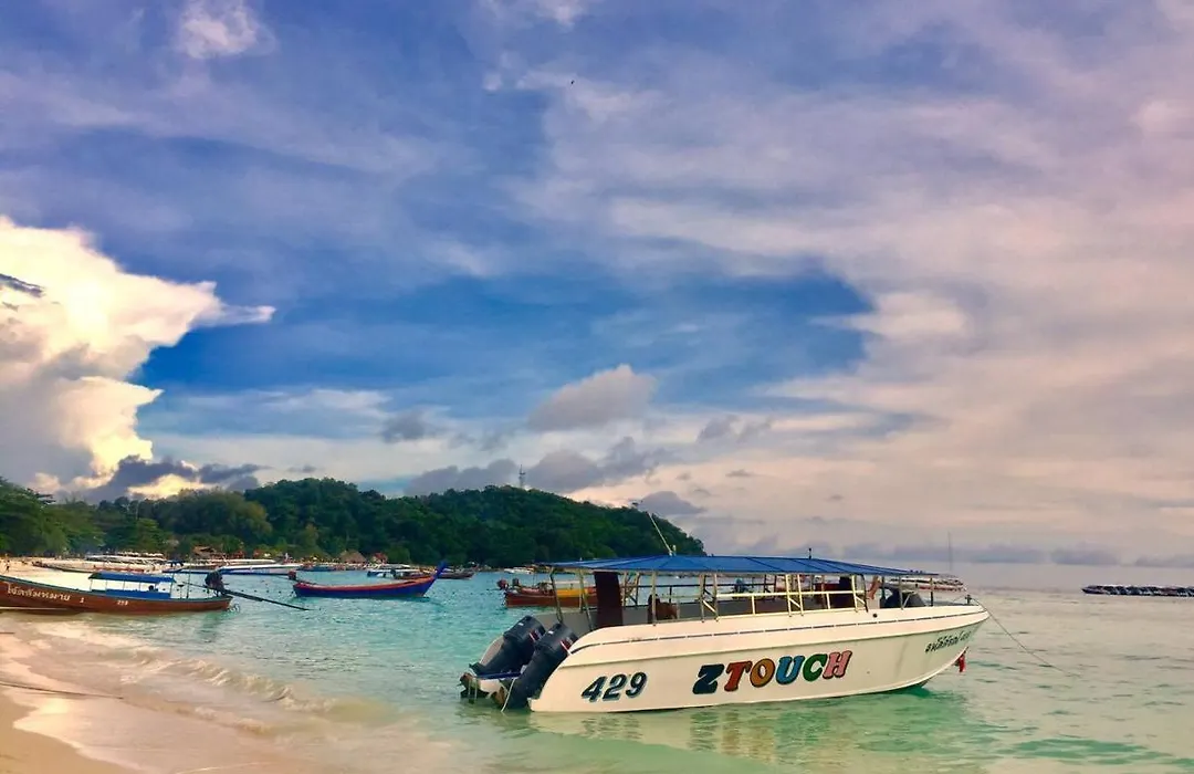 Z-Touch Lipe Island Resort-1