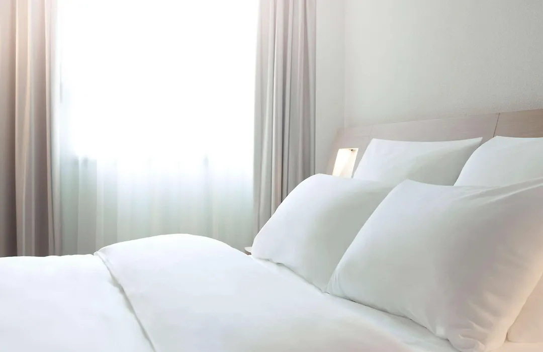Novotel London Heathrow Airport M4 Jct. 4-1