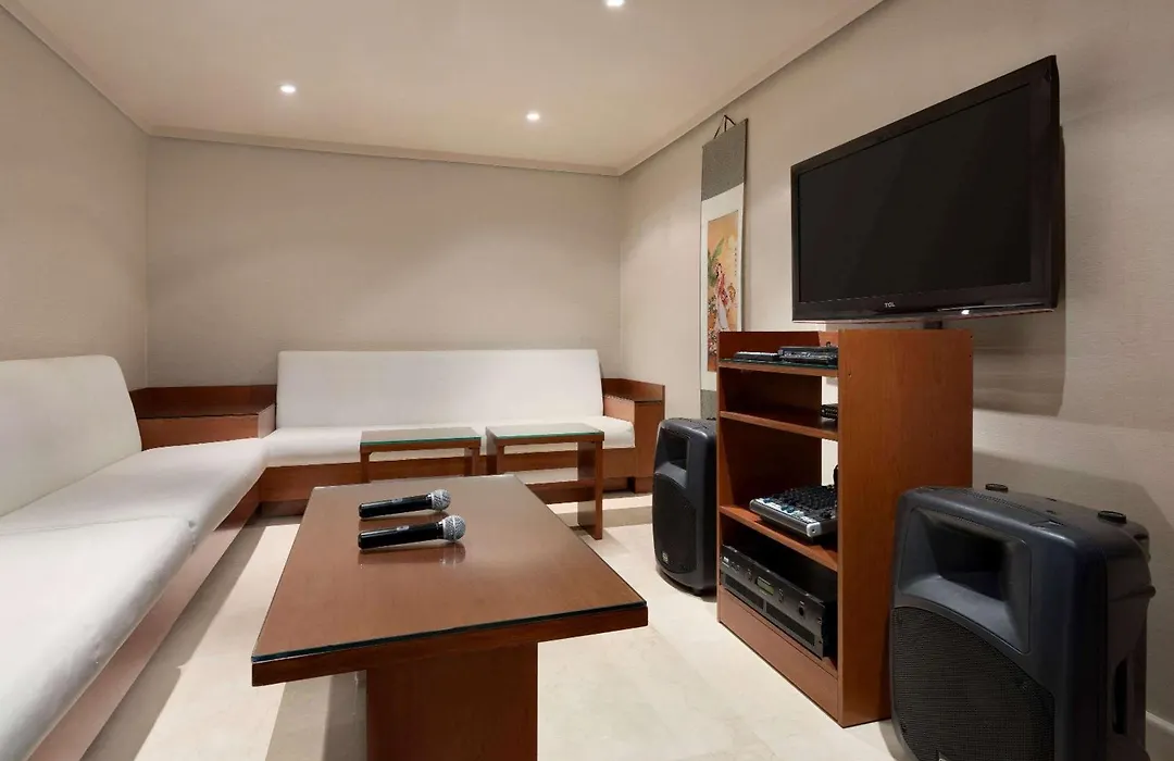 Ramada Downtown Abu Dhabi-1