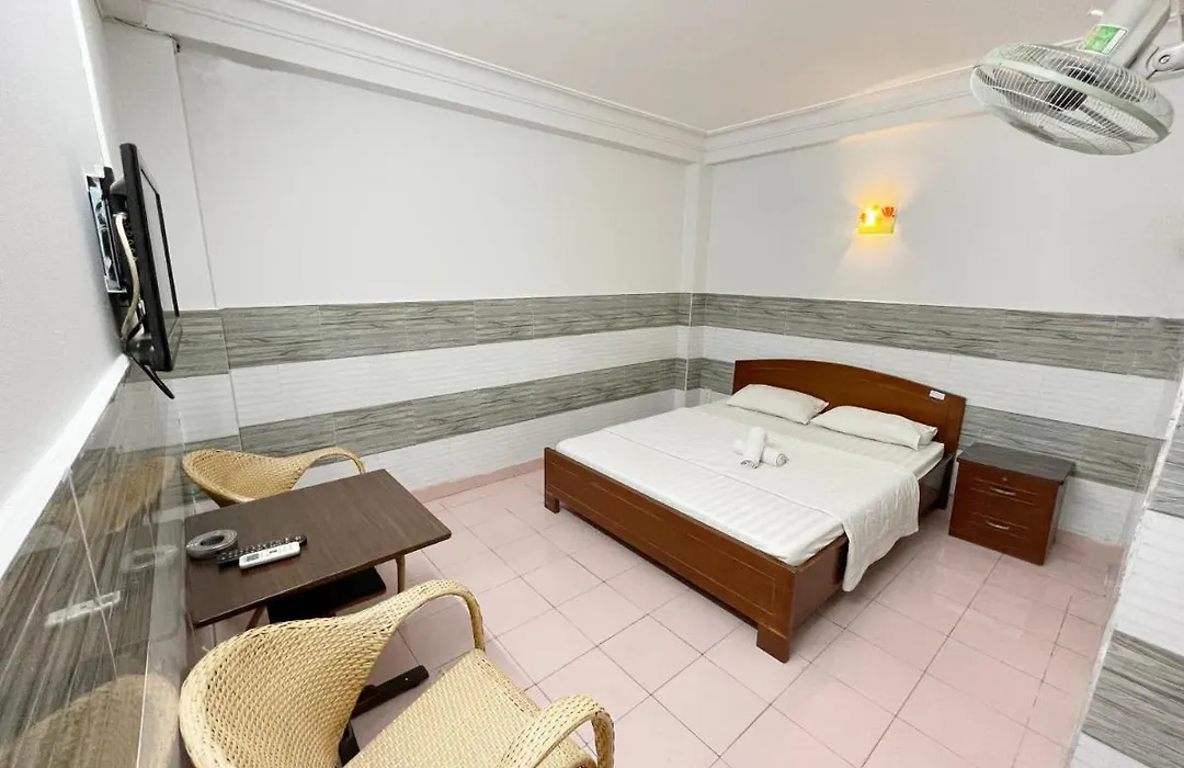 Huy Hoàng Hotel-1