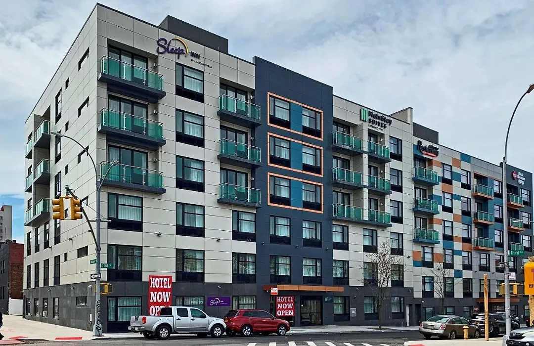 Mainstay Suites-1