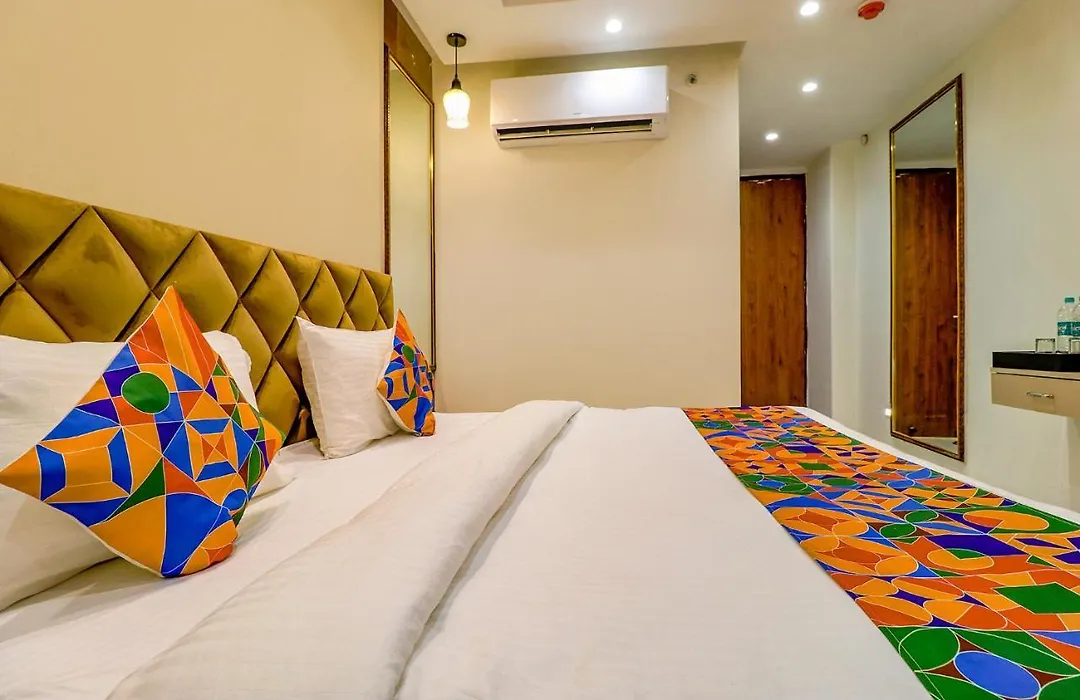 Fabhotel Pitampura-1