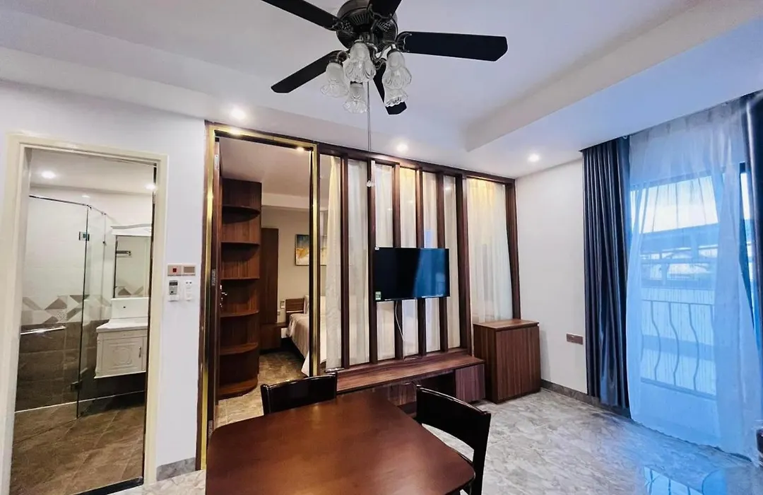 Royal Hotel & Apartment-1