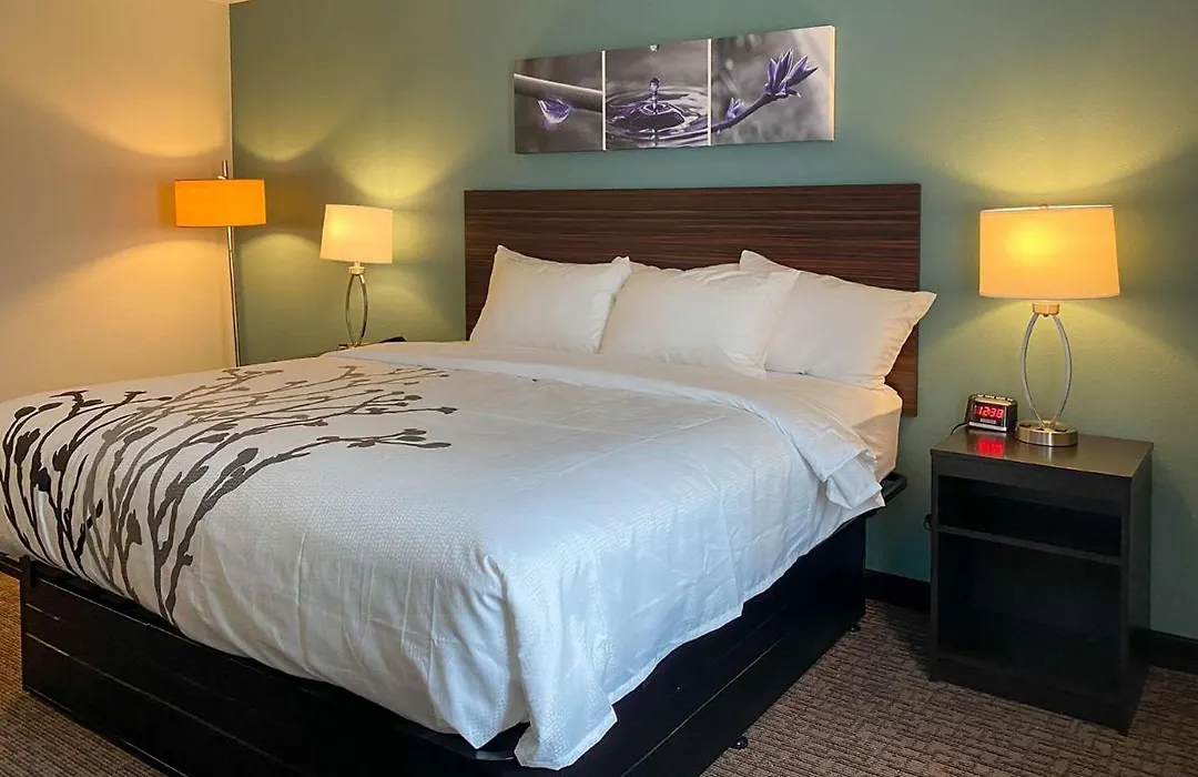 Sleep Inn Greensboro - Coliseum Area-1