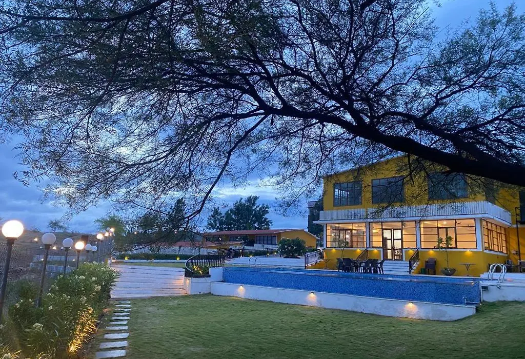Arc Resort, Shirwal-1