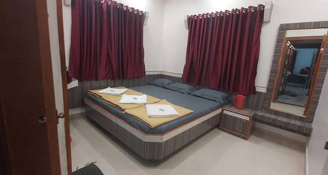 Sai Raghunandan Guest House-1