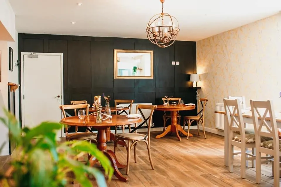 Jt Abergwaun Hotel-1