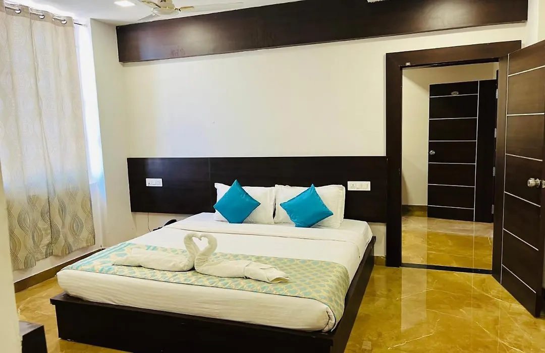Hotel Elite By Signature Group-1