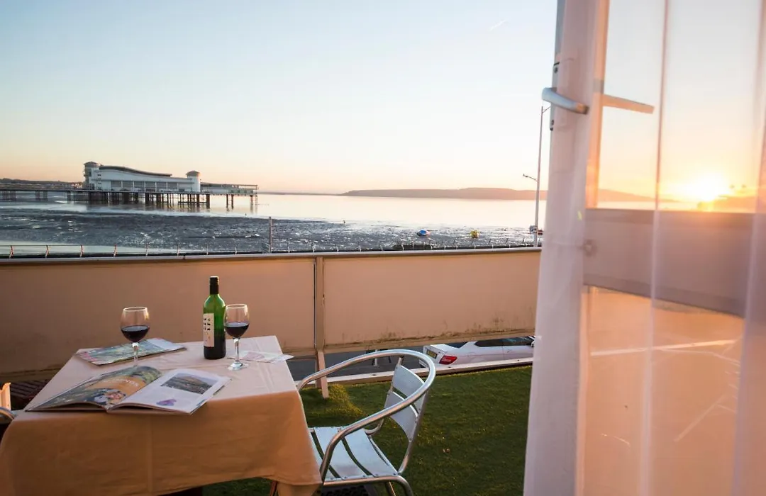 Midland Hotel-1