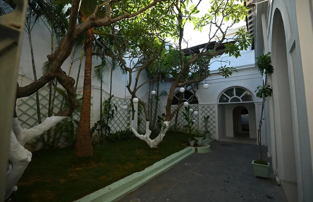 La Cedille - French Heritage House-1