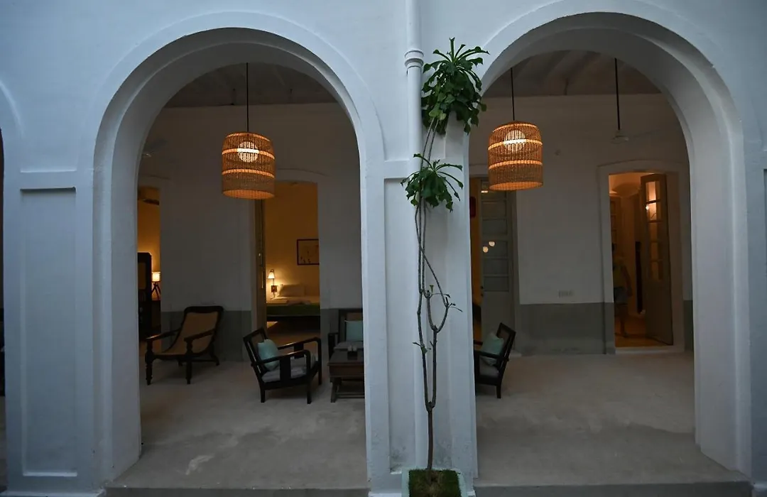 La Cedille - French Heritage House-1