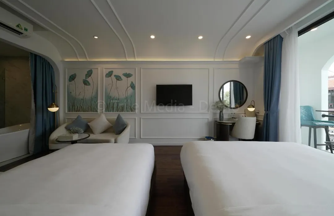 Lion King Hotel-1