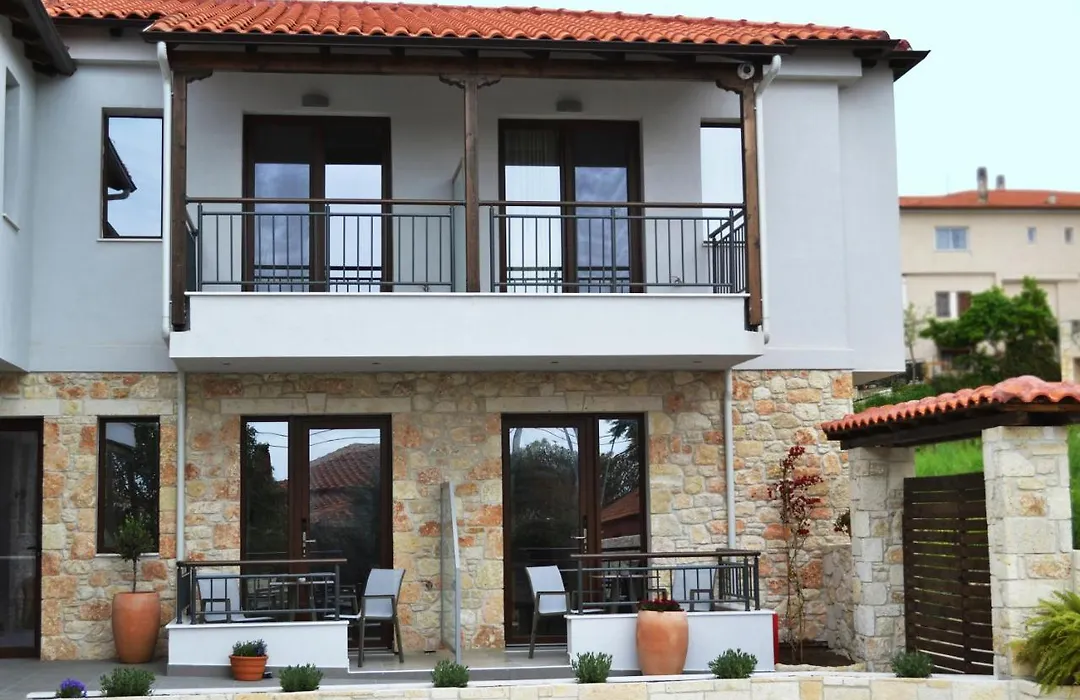 Iades Suites-1