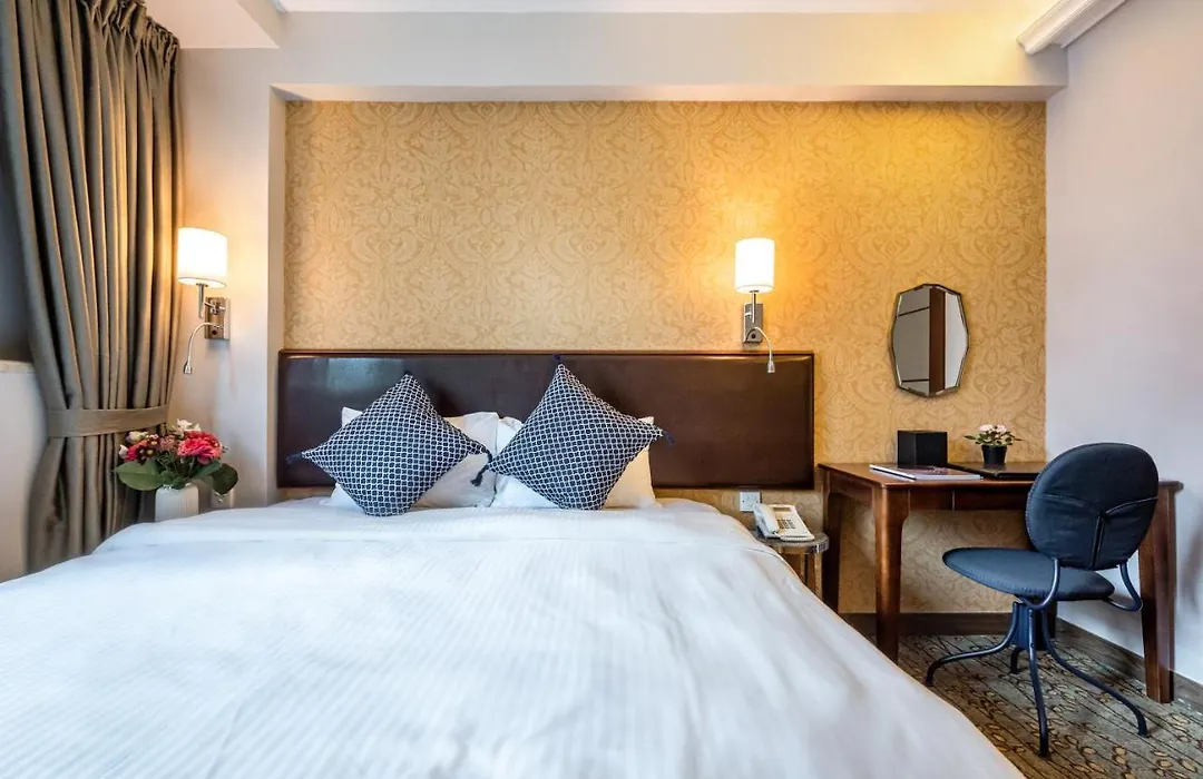 Lander Grand Hotel-1