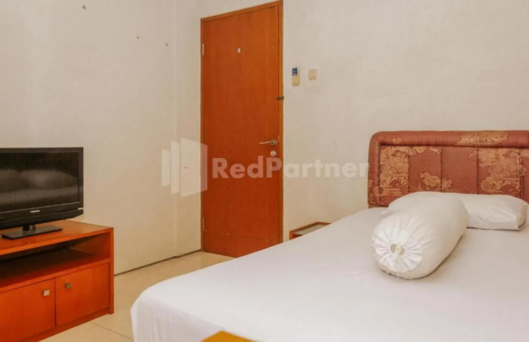 De Lugano Scbd Syariah Mitra Reddoorz-1