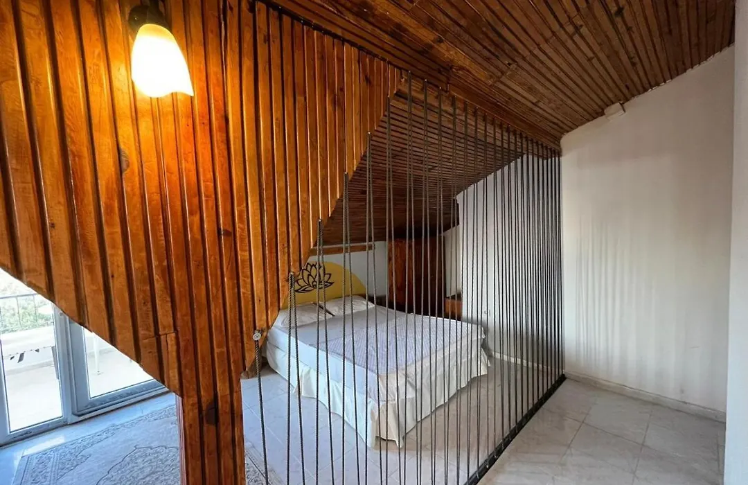 Lena Boutique Otel-1