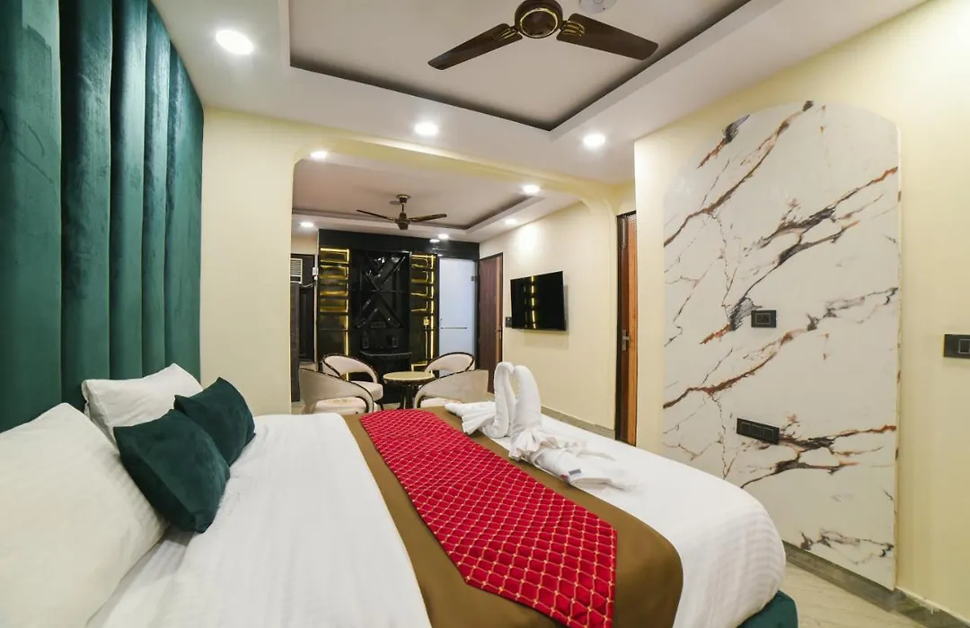 The Twenties Kamla Nagar-1