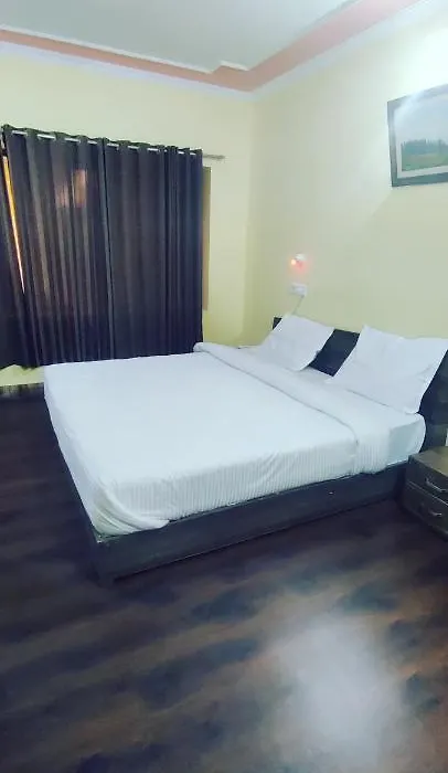 Hotel Curio'S All Seasons-1