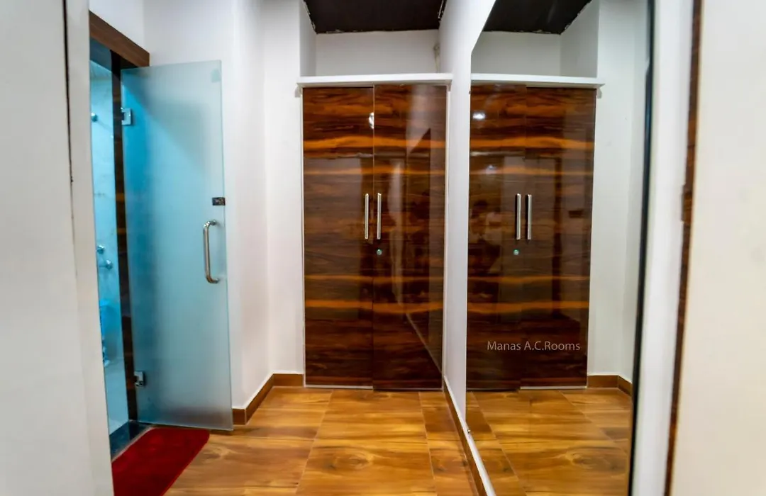 Hotel Manas Ac Rooms-1