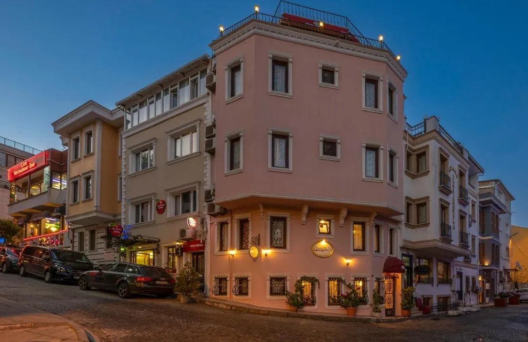 Lynda Hotel-1