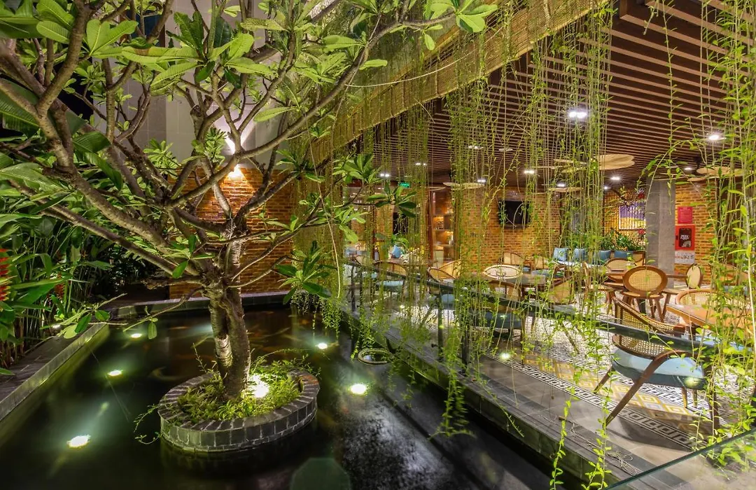 Boutik Cham NhaTrang Hotel-1