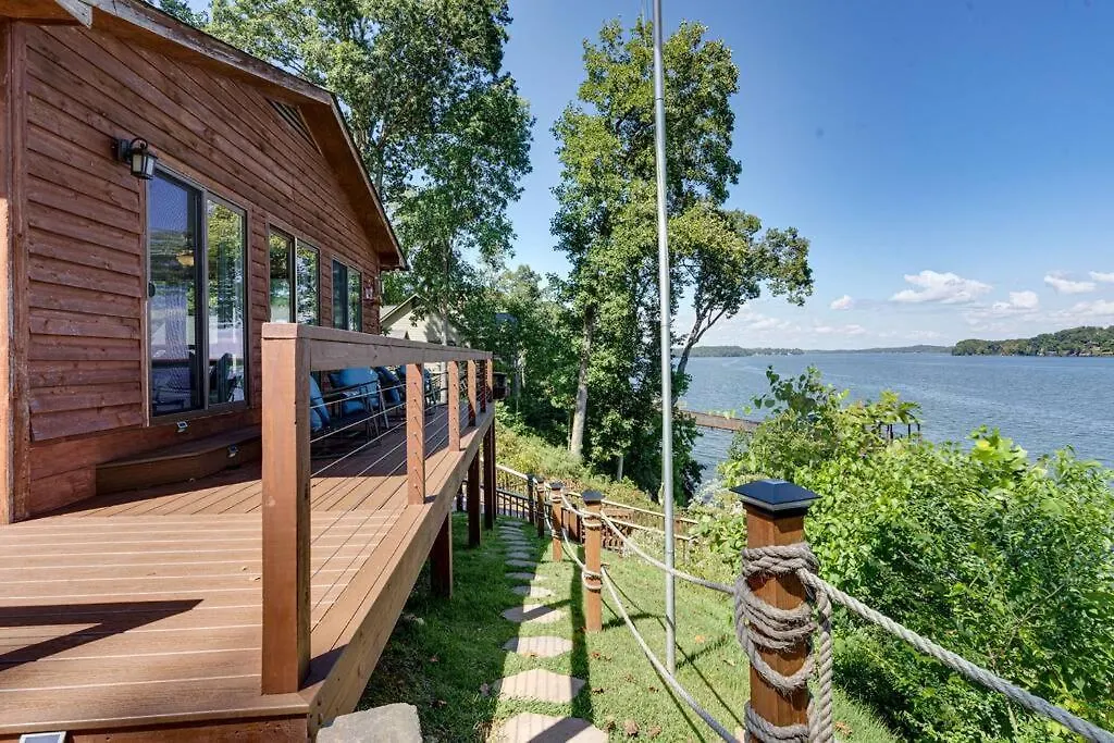 Double J'S Lakehouse-1