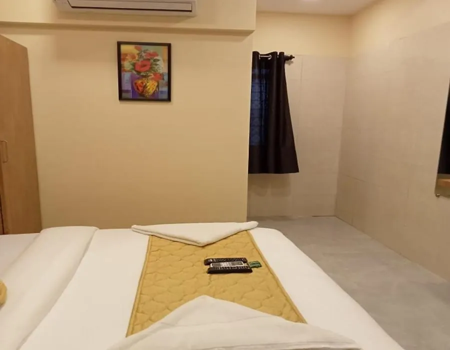 Hotel New Sarah Inn, Andheri West-1