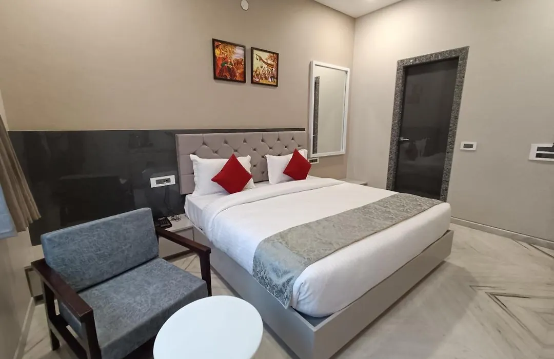 Hotel Shri Anand Dham, Nathdwara - 125 Meters Away From The Temple-1