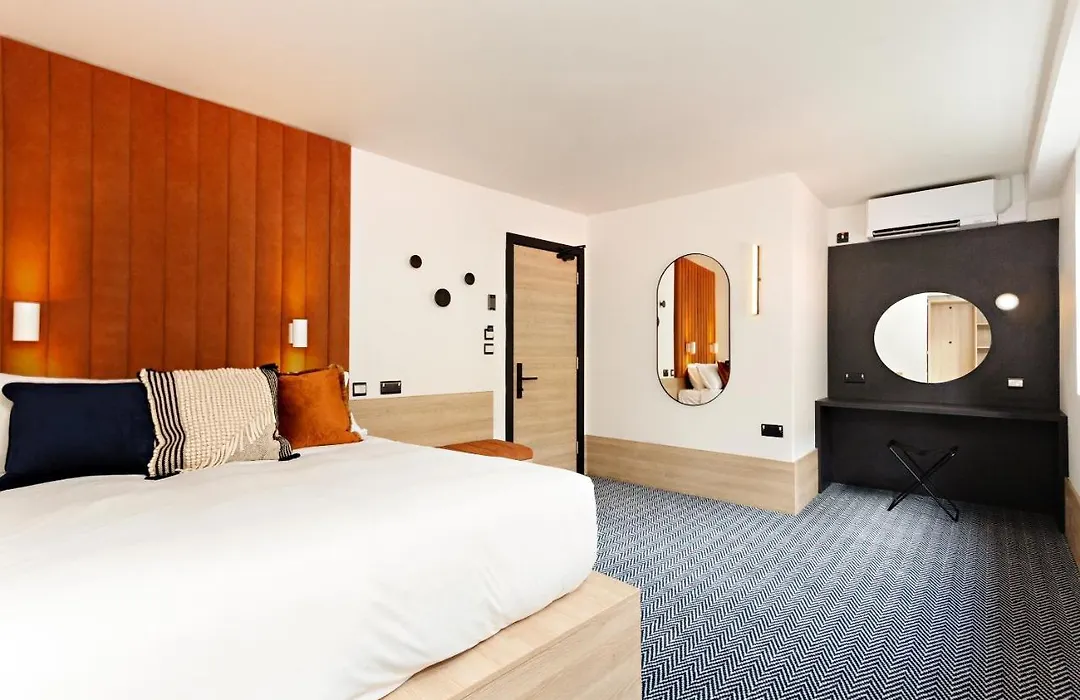 The Snug Townhouse-1