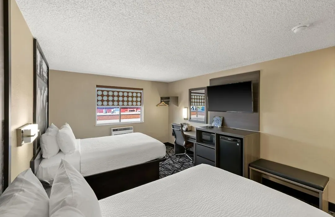 Super 8 By Wyndham Charlottesville-1