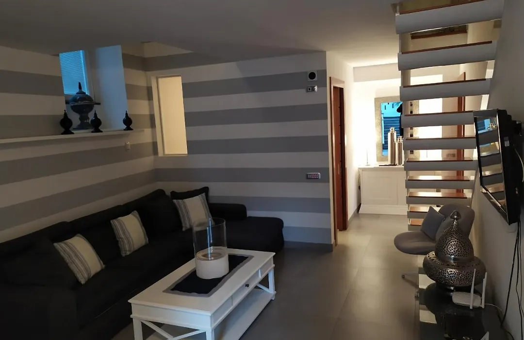 Cubo Apartments-1