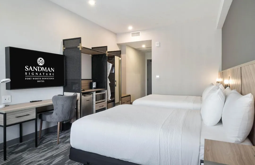 Sandman Signature Fort Worth Downtown Hotel-1
