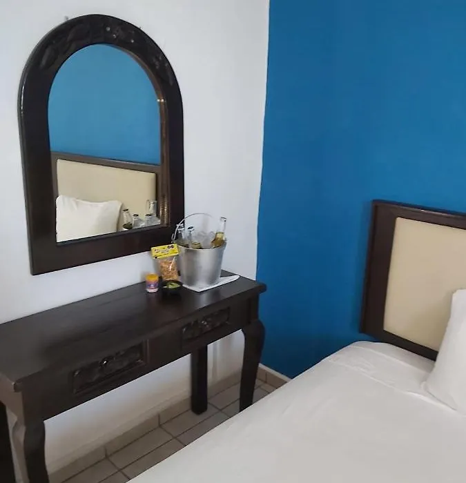 Hotel Blue-1