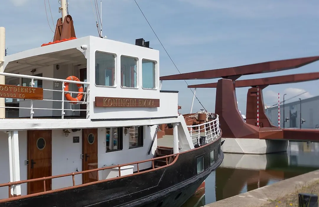 Hotelboot Koningin Emma I Kloeg Collection-1