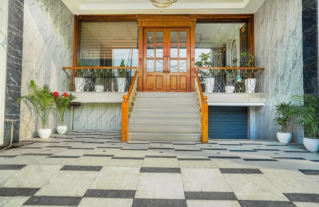 Hotel Grand Cabbana By Levelup Hotels-1