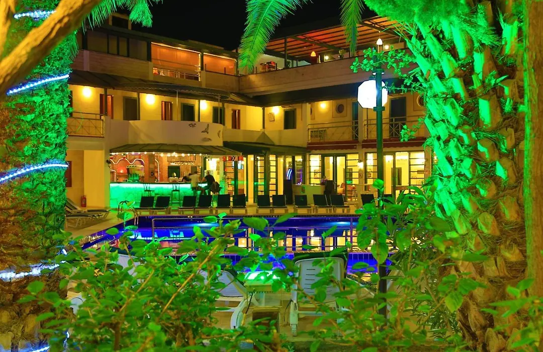Hotel Bleu Nuit-1