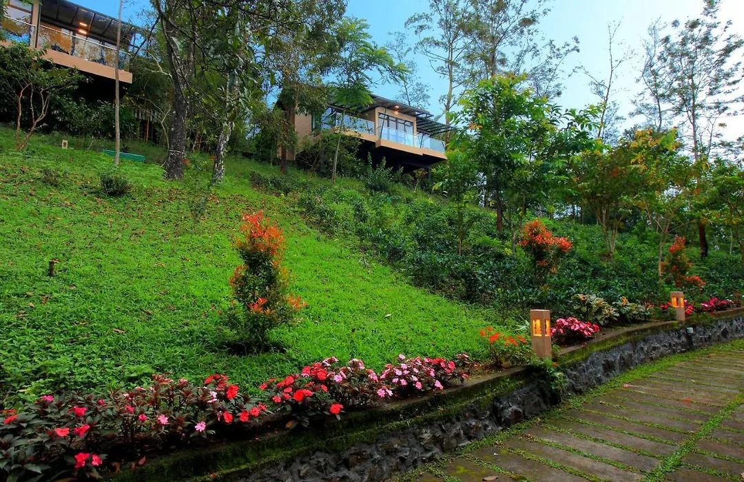 Tea Terrain Resorts & Spa-1