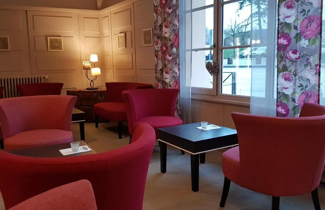 Hostellerie D'Heloise Logis-1