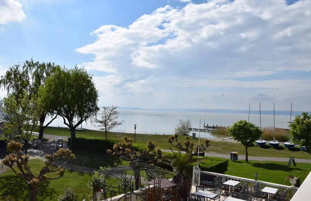 Seehotel Herlinde-1