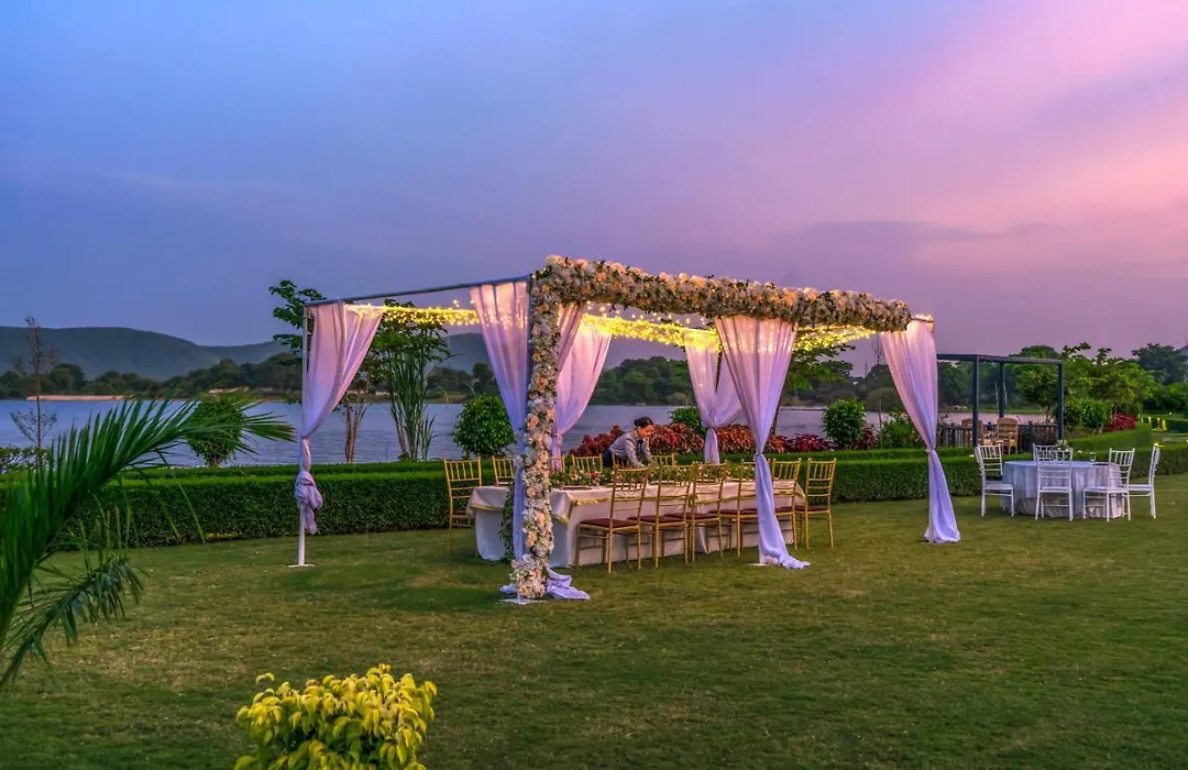 Zana Lakeview Resort - Most Scenic Lakeside Resort-1