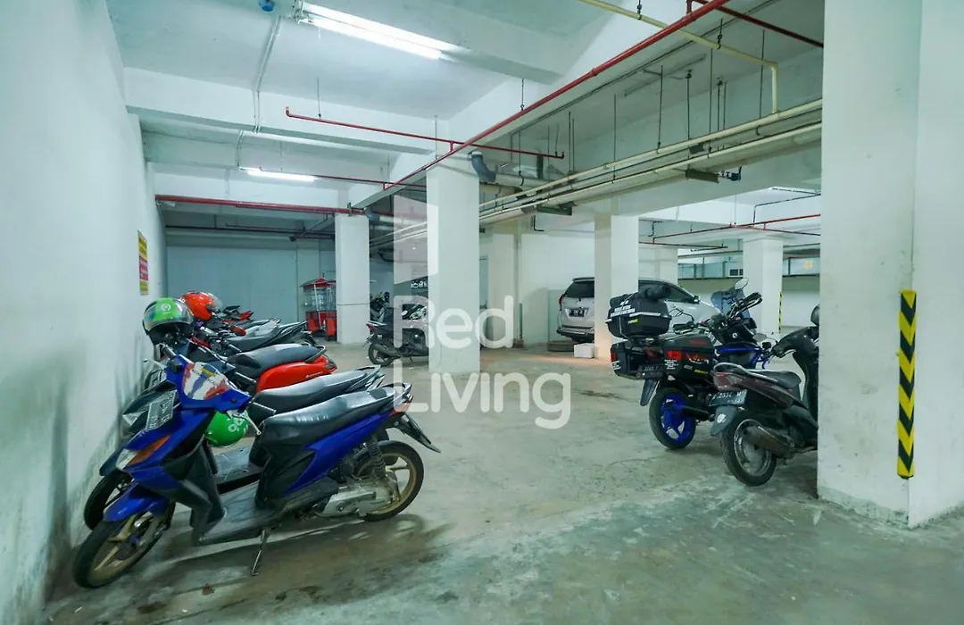Redliving Apartemen Bogorienze Resort - Skyland Tower A-1