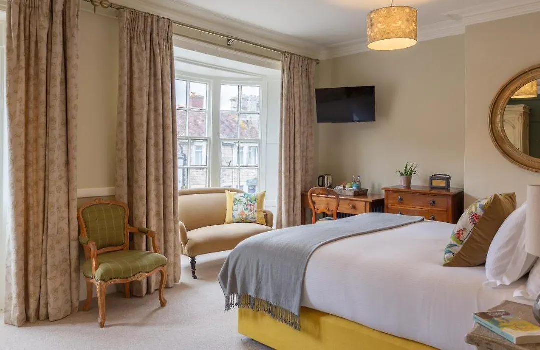 The Bear Hotel-1