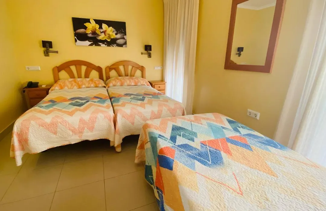 Hostal L'Anfora-1