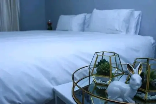 Luqa Bnb-1