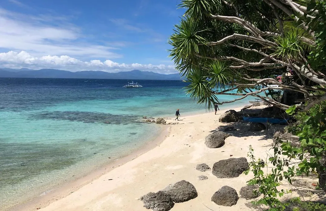 Tipolo Beach Resort-1