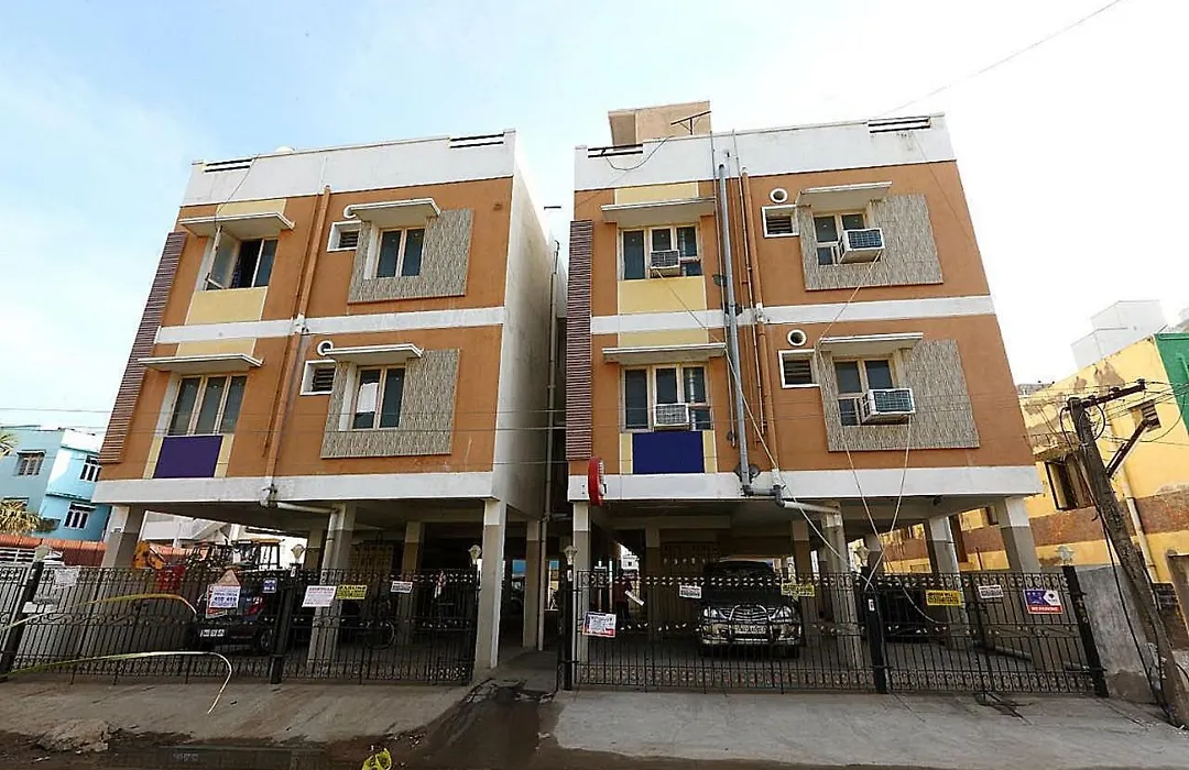 Hotel O Yazhini Service Apartment Near Jazz Cinemas Luxe-1