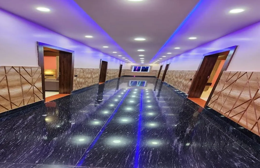 Staymaker Hotel Bhagwan - Only Indian Citizens Allowed-1