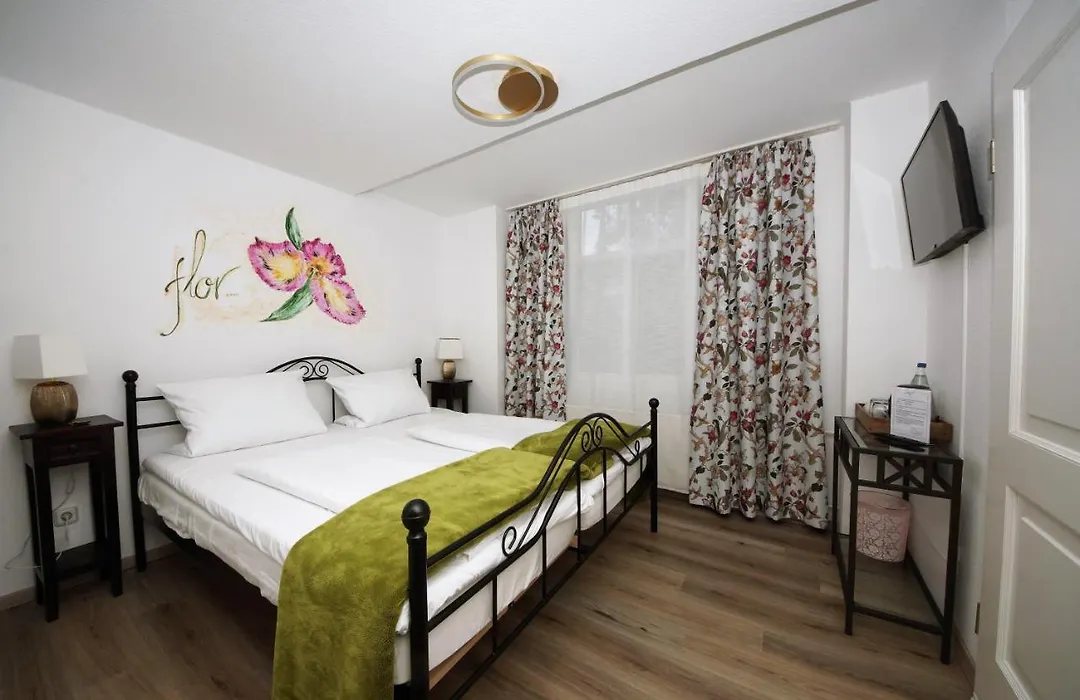 Liebezeit - ehemals Hotel Dillenburg-1