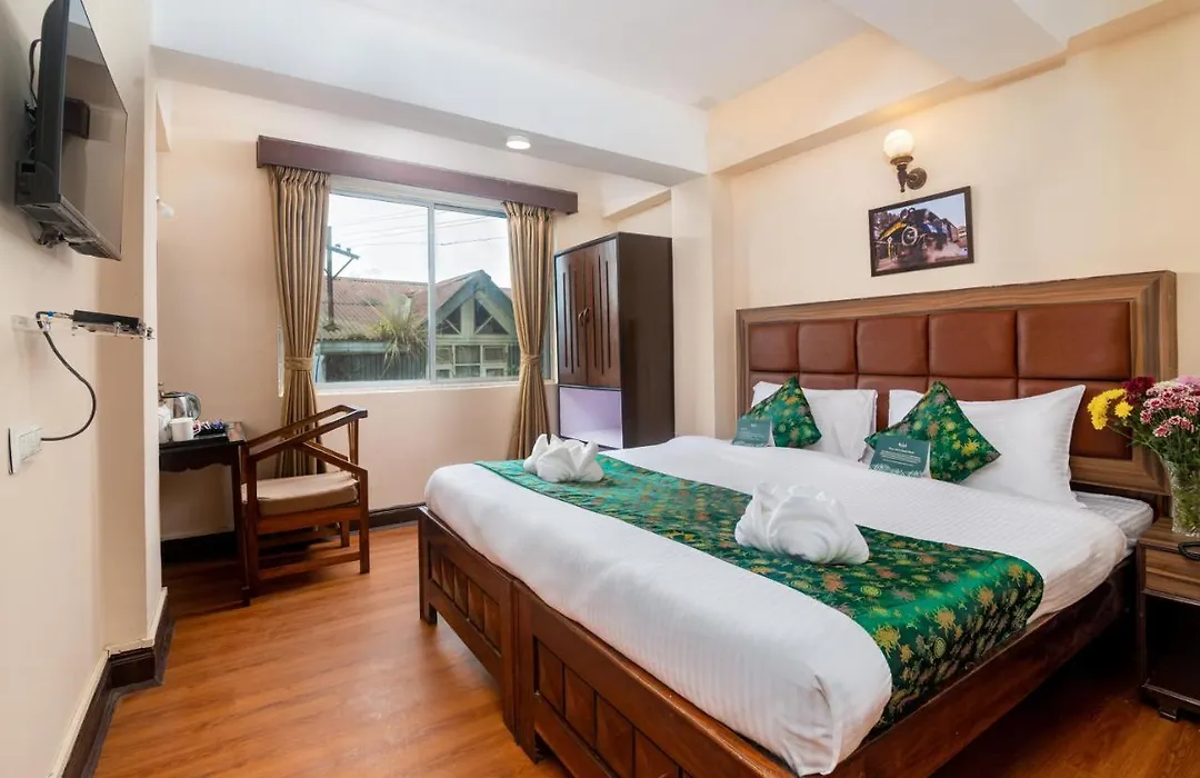 Muscatel Roma - 400 Mts From Mall Road-1